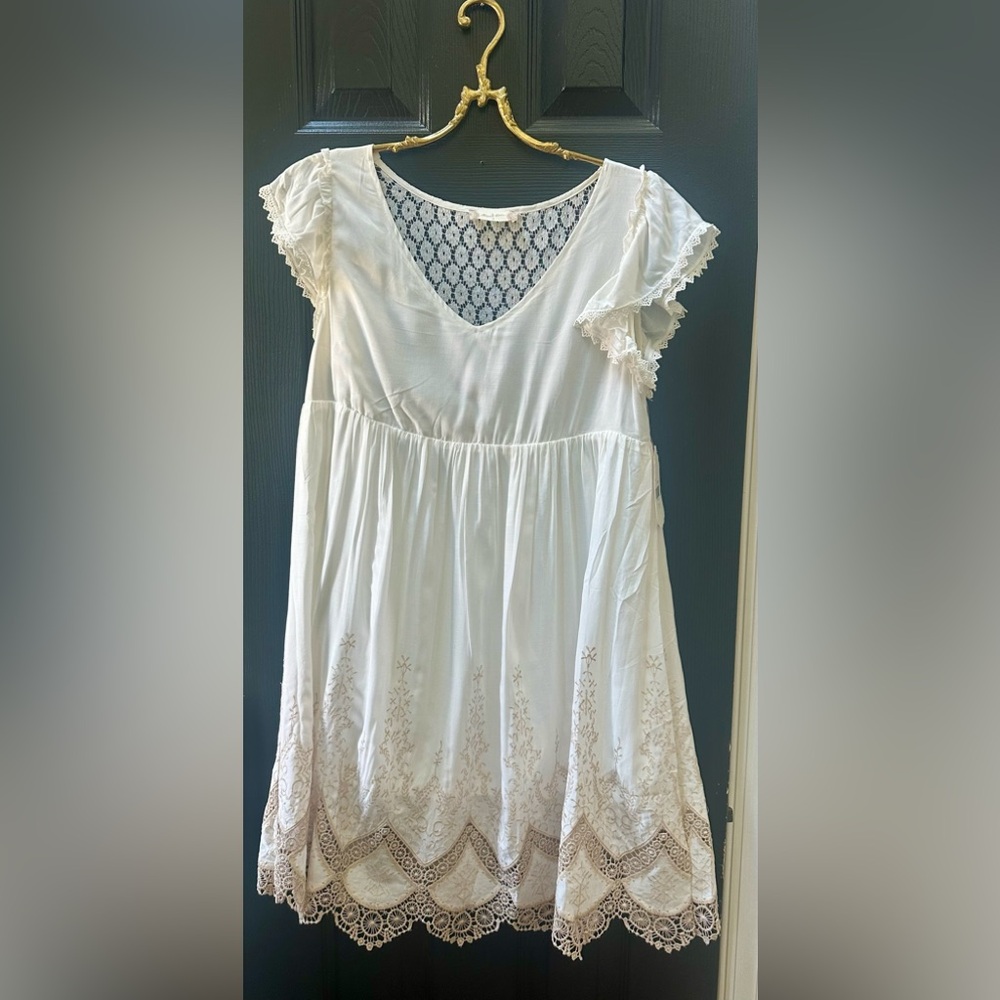 NWT Altar'd State White and Tan Lace Dress